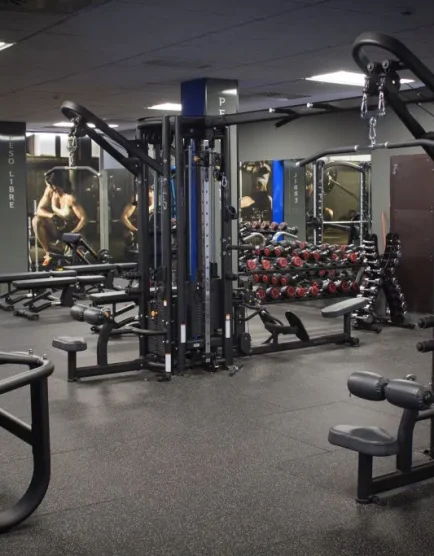 Sala Fitness Gimnasio AQA